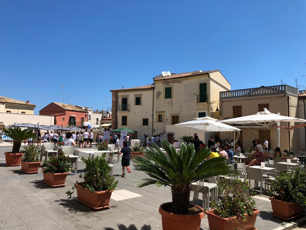 Via Mercato 20 * Termoli