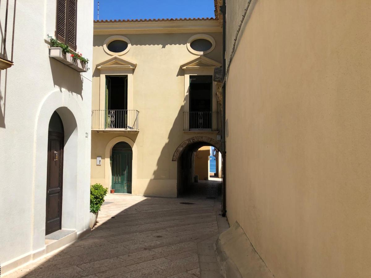 Apartment Via Mercato 20